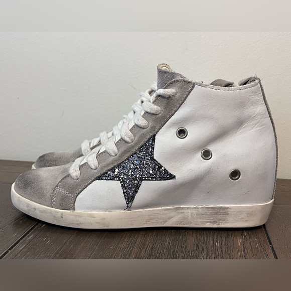 Steve Madden Shoes - Steve Madden Wedge Distressed Star Sneakers Size 36 Women’s size 5.5
